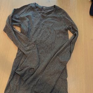 Lululemon shirt